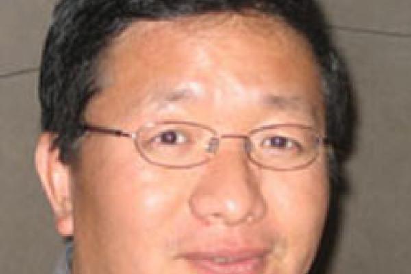 Zhong-Lin Lu Zhong-Lin Lu