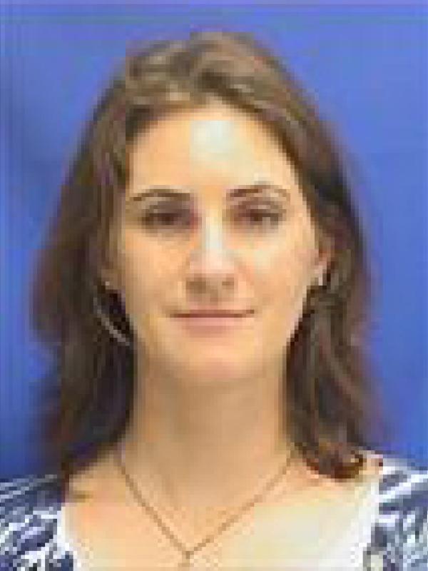 Leah Pyter professional headshot